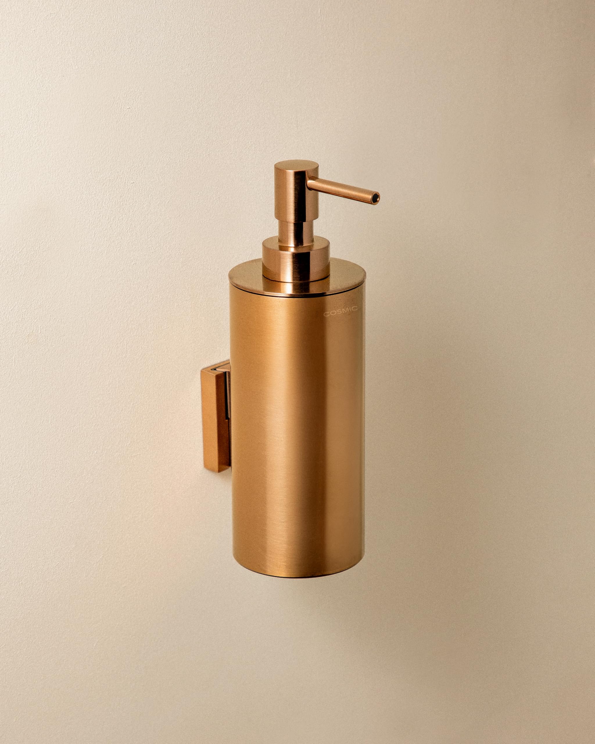 cosmic-architect-s-wandseifenspender-240ml-kupfer-geb-rstet image 2