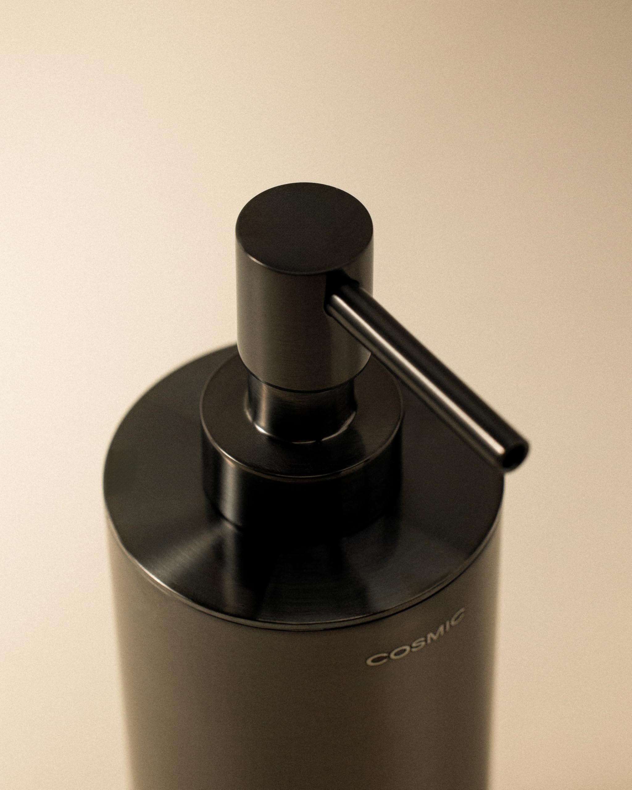 cosmic-architect-s-seifenspender-240-ml-mattschwarz image 3