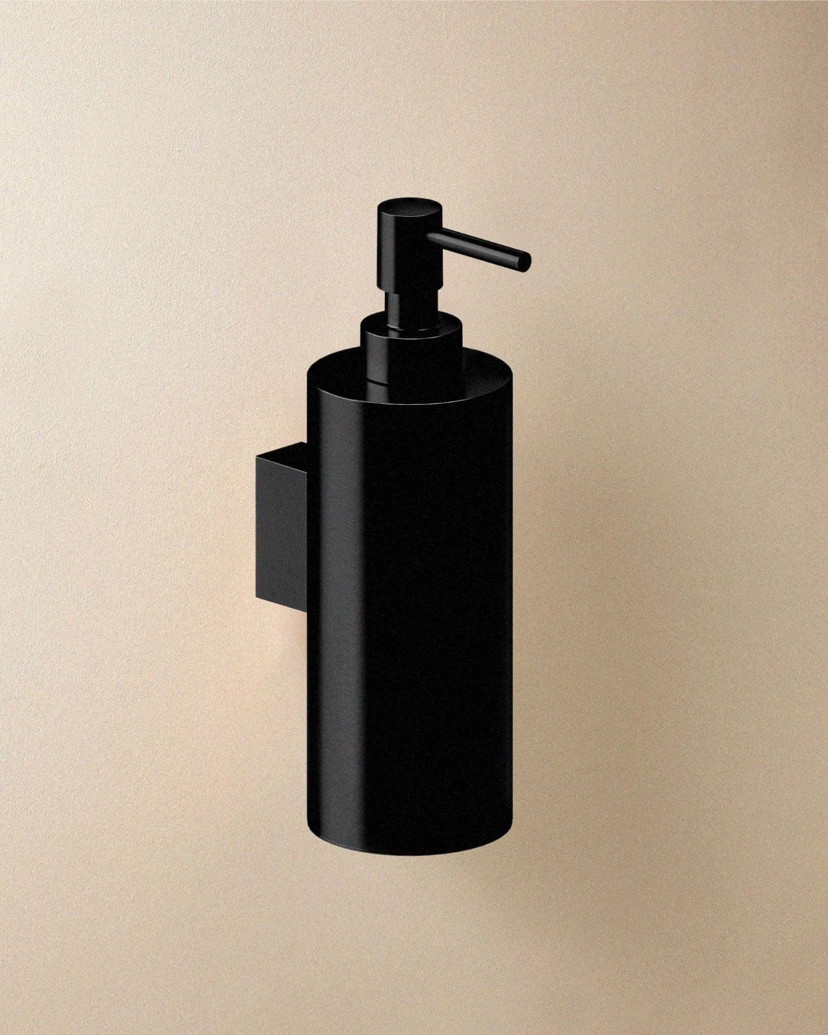 cosmic-architect-s-wandseifenspender-240ml-mattschwarz image 2