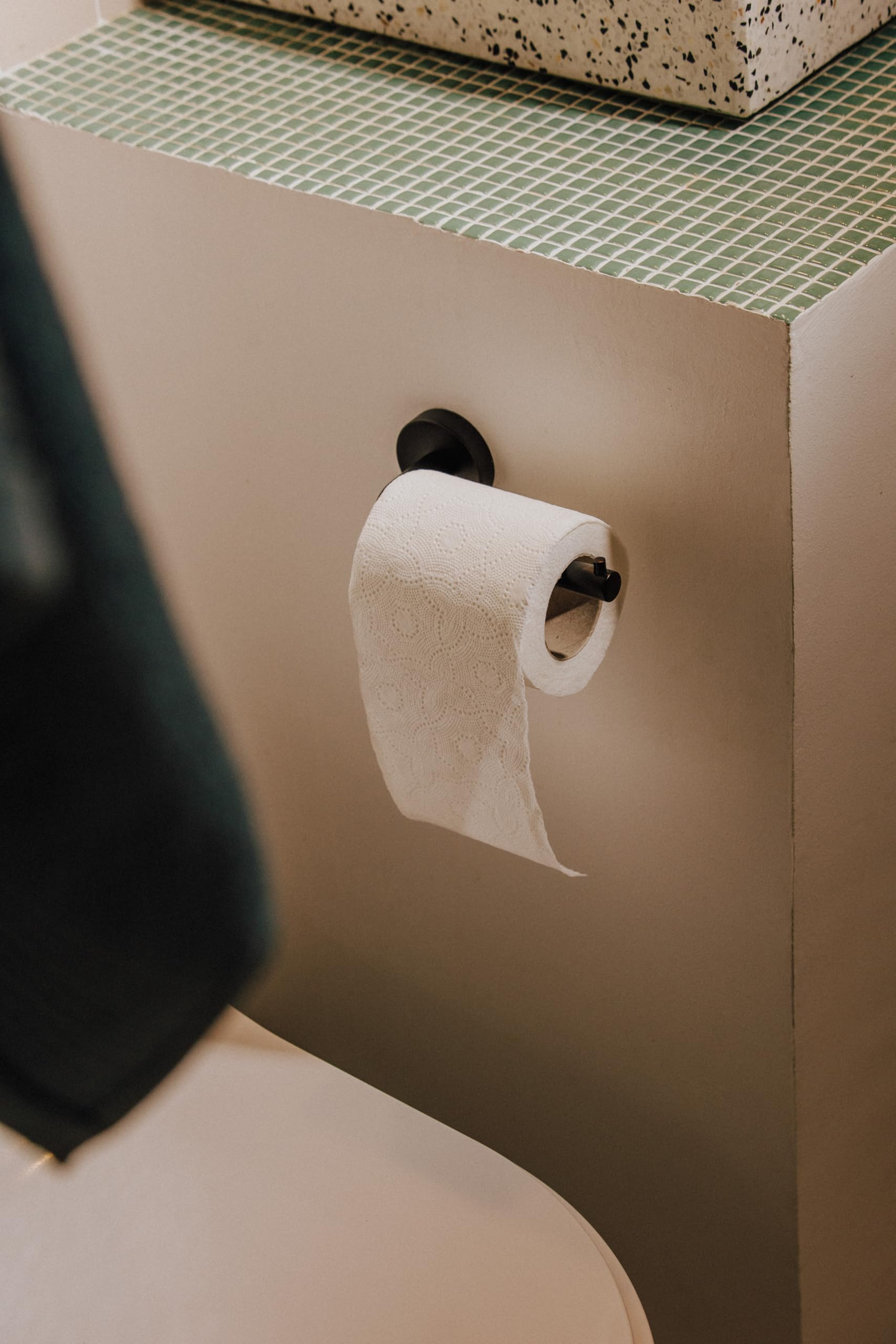 cosmic-geyser-toilettenpapierhalter-wei-matt-wc image 5