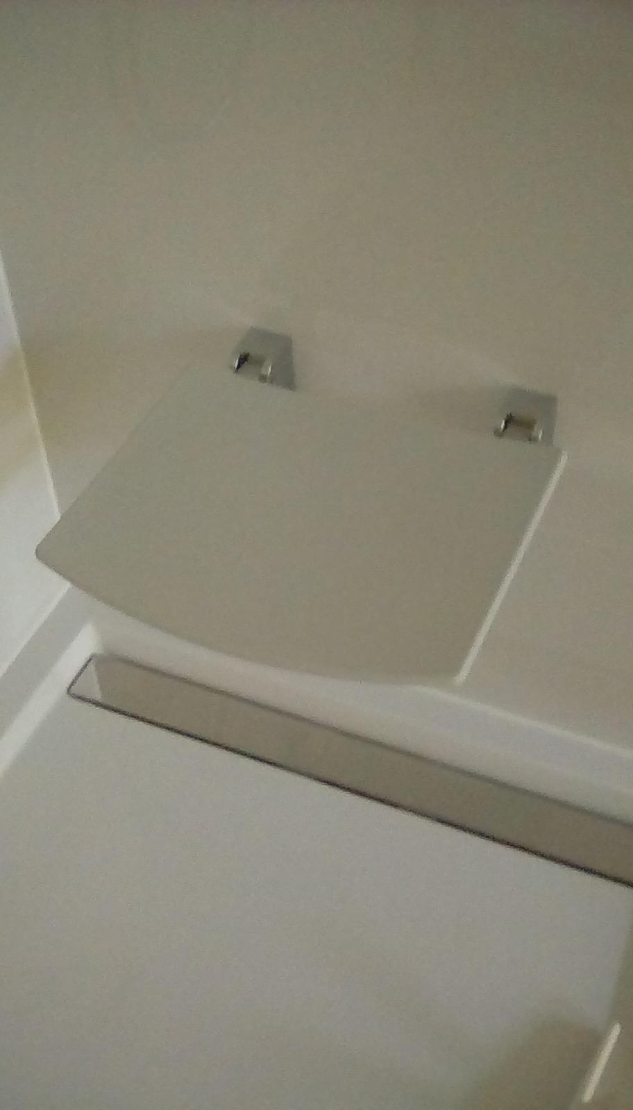 Klappt leicht hoch